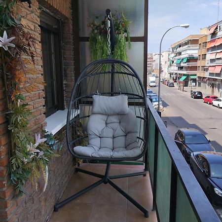 Habitaciones Individuales En Apartamento Madrid Eksteriør bilde