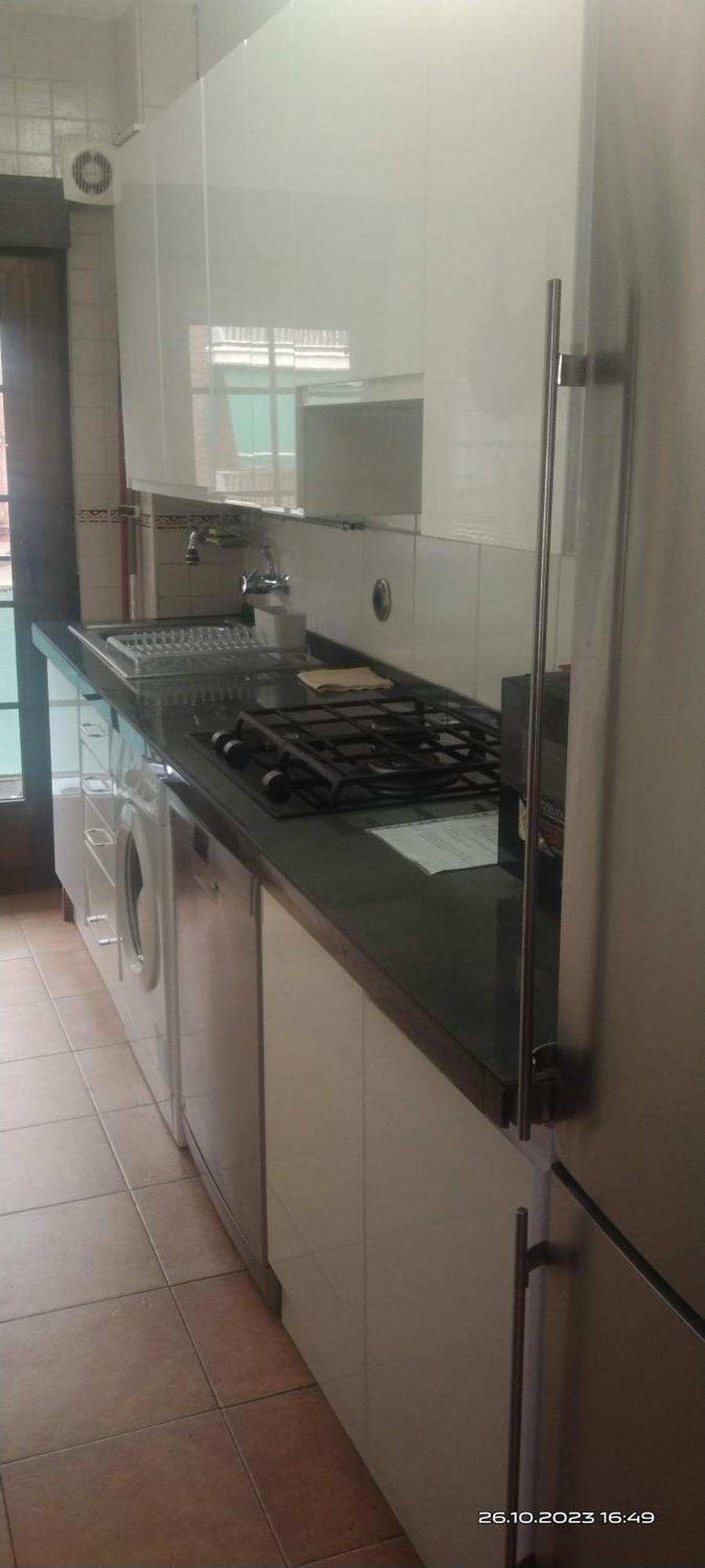 Habitaciones Individuales En Apartamento Madrid Eksteriør bilde